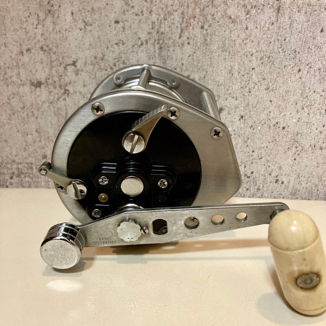 ☆名機☆ DAIWA Dynamic 3000S 両軸リール 船用リール