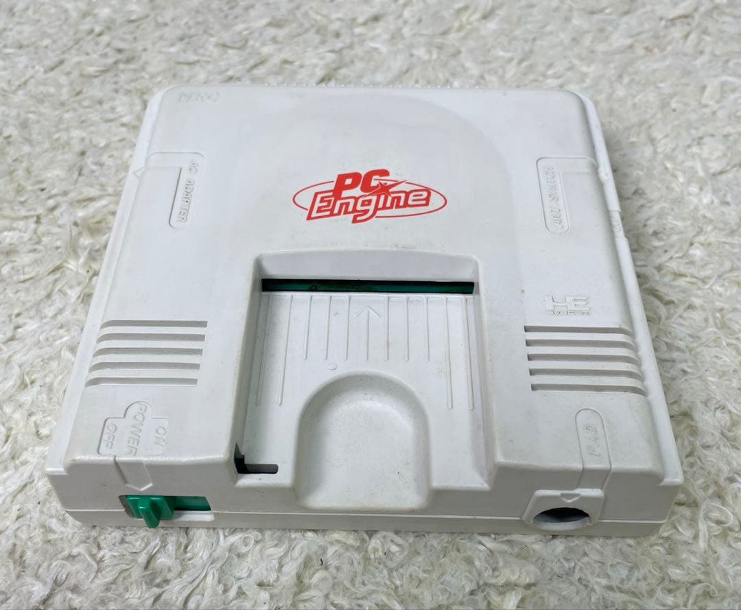 PCエンジン　本体　初代　白エンジン　箱付き【ジャンク】