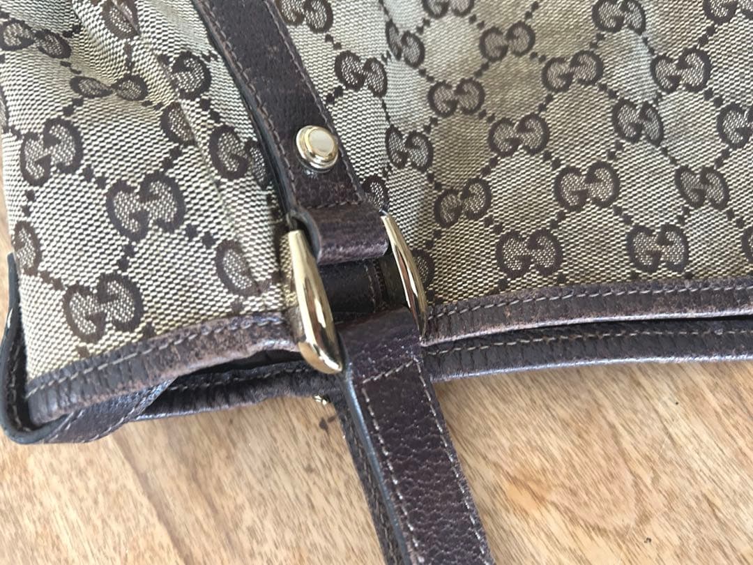 GUCCI アビー　A4 ファイルOK