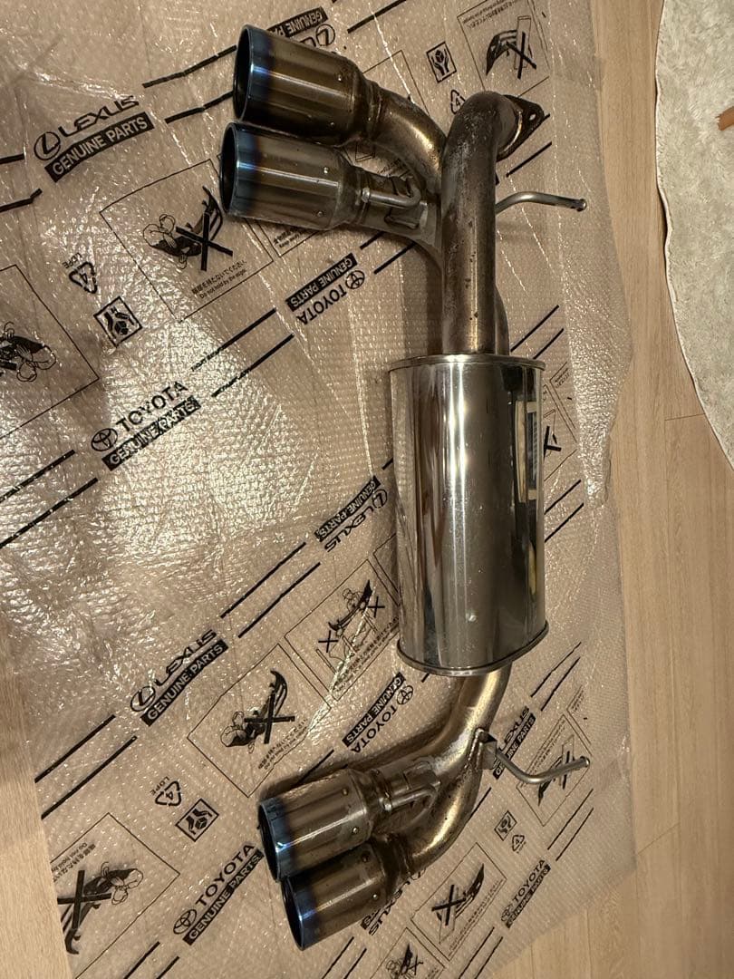 や*ん様 スバル　WRX STI GRB HKS リーガマックス　4本だしマフラ