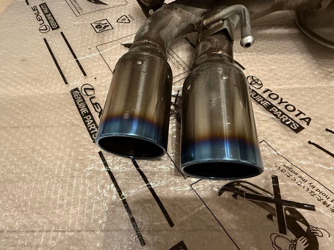 や*ん様 スバル　WRX STI GRB HKS リーガマックス　4本だしマフラ