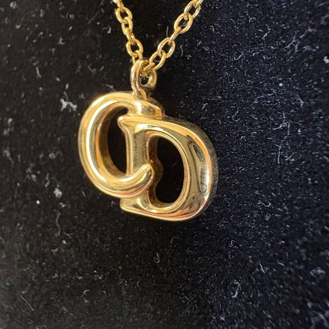 【美品】ディオール　ネックレス　CDロゴ　ロゴ刻印　ゴールド金具　ヴィンテージ