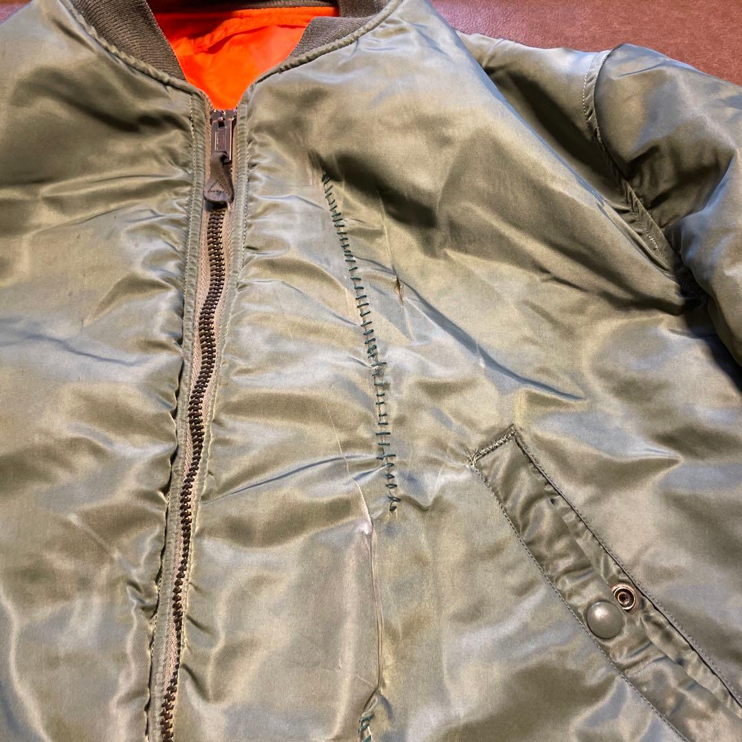 MA-1 米軍　当時物　破れ、補修が多数　サイズ不明