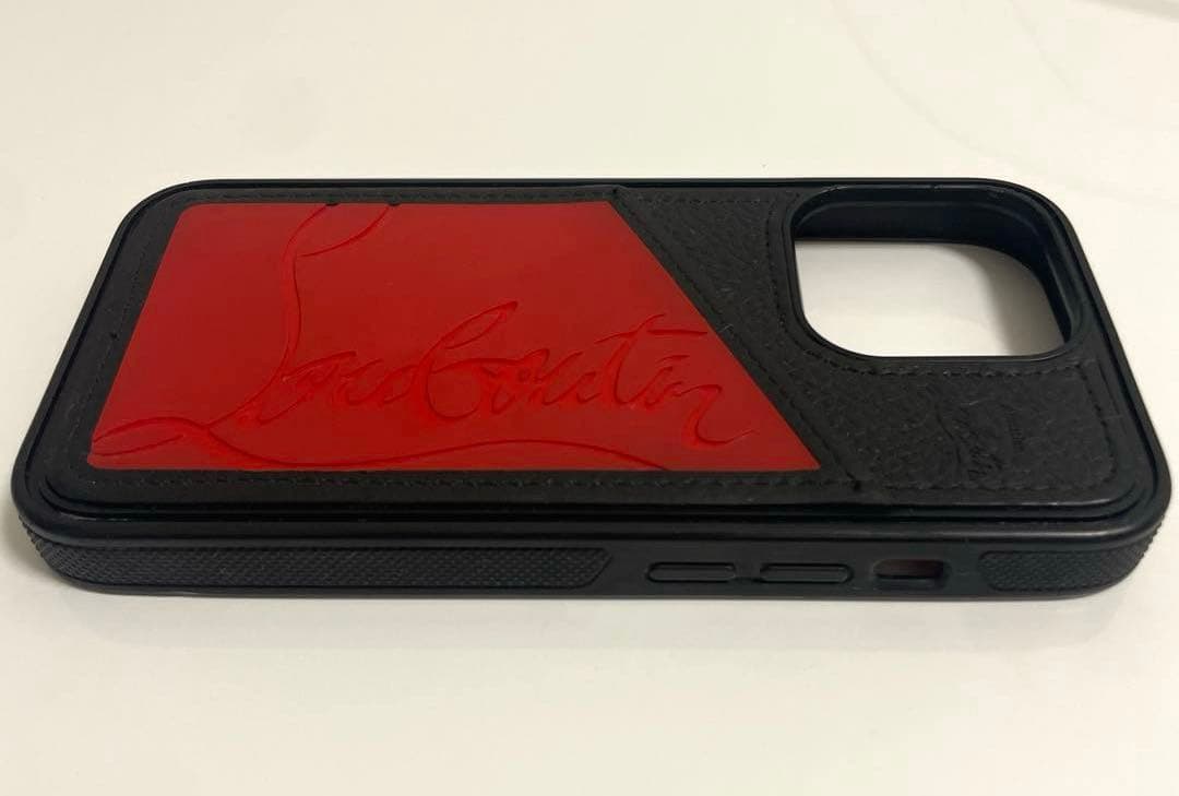 【希少】クリスチャン ルブタン /iPhone13pro用