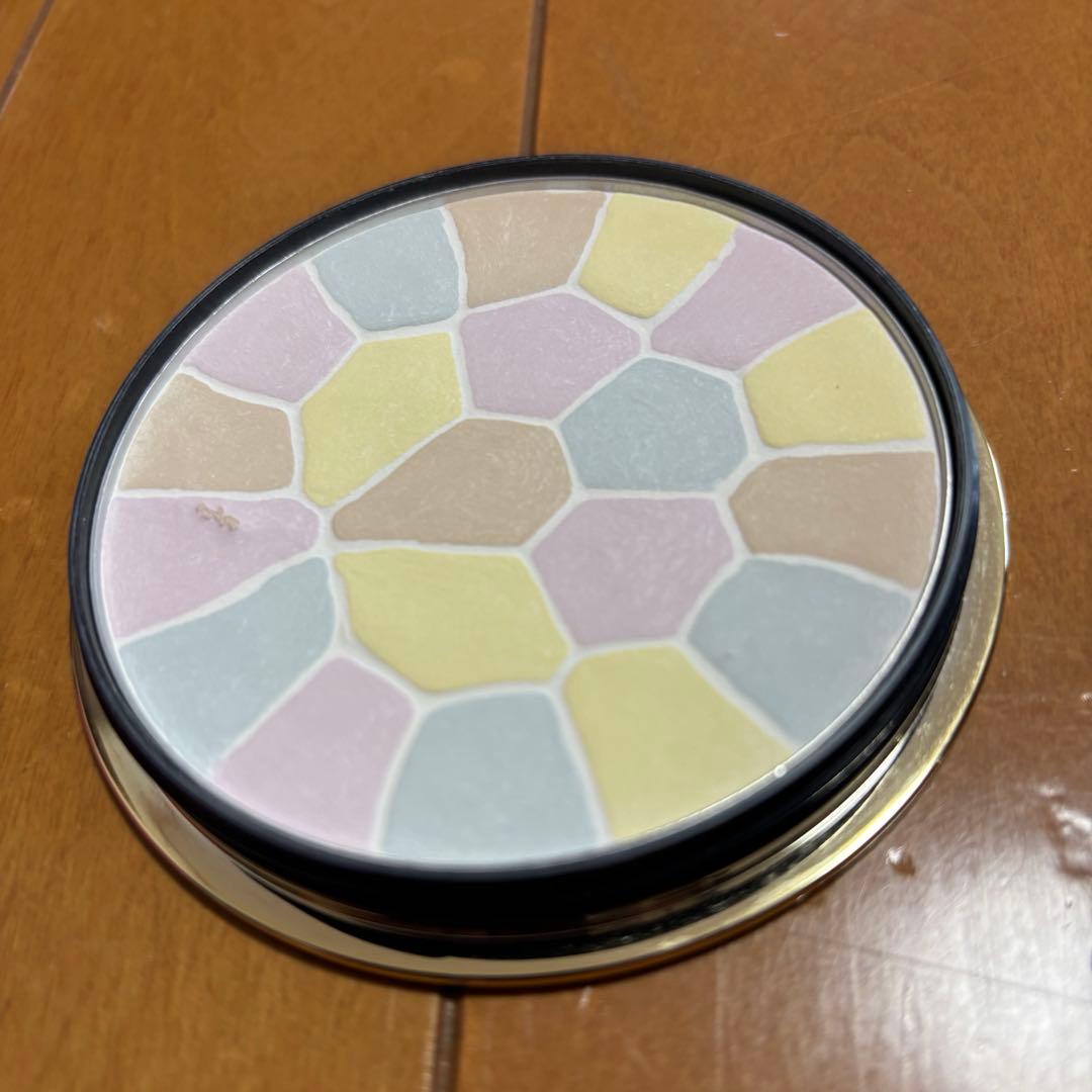 elegance ラプードル　オートニュアンス　リクスィーズⅣ フェイスパウダー