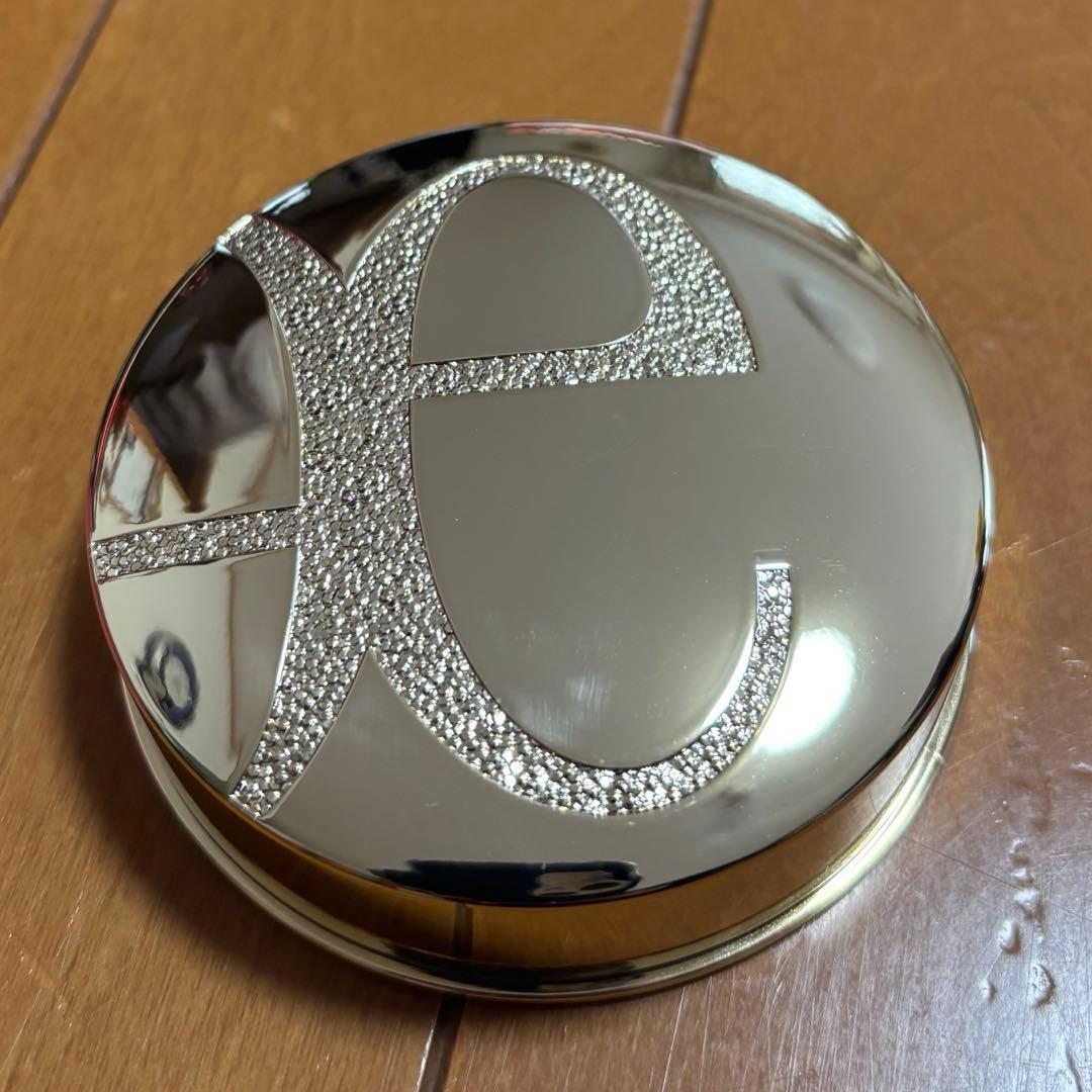 elegance ラプードル　オートニュアンス　リクスィーズⅣ フェイスパウダー