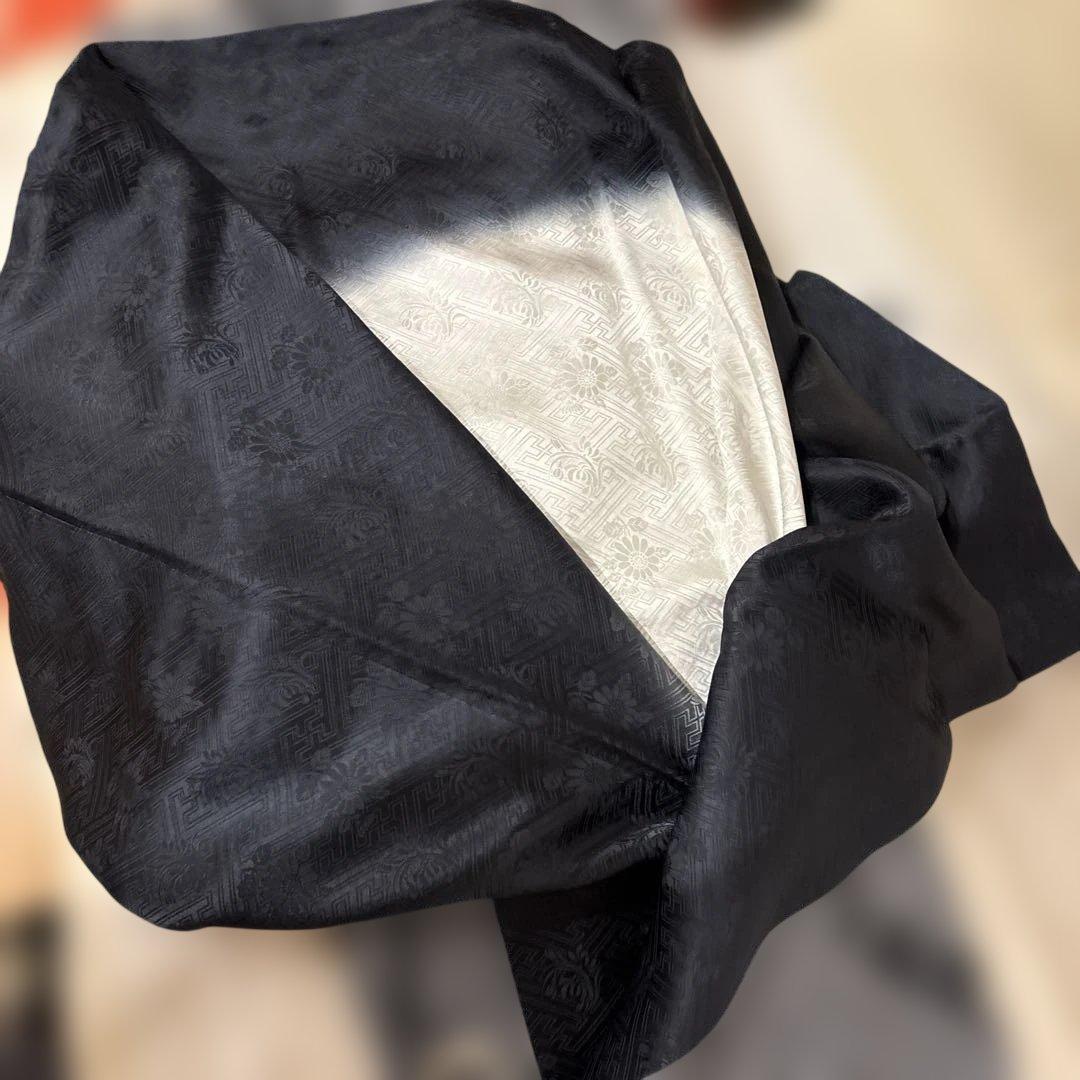 41 黒の総絞り　着物