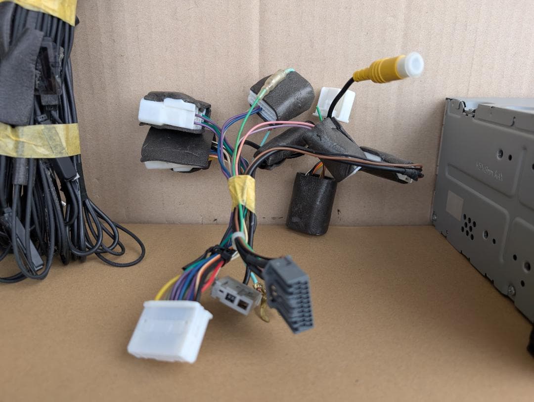 動作確認済　カーナビ NMZP-W64D 2013年地図