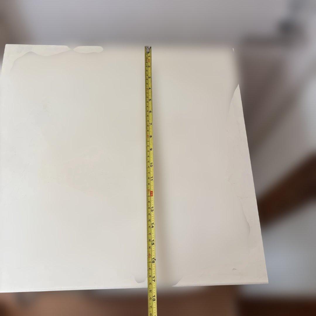 ホワイト ガラスディスプレイ　コレクションケース 4段　高さ調整可能　棚