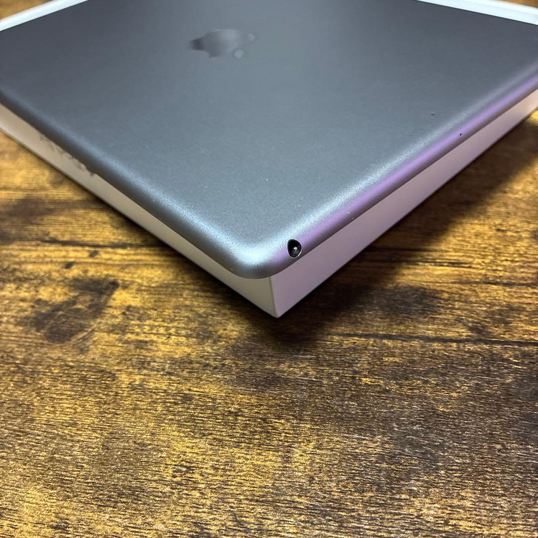 シ*ン様 iPad 第5世代 Wi-Fiモデル 32GB スペースグレー 動画視