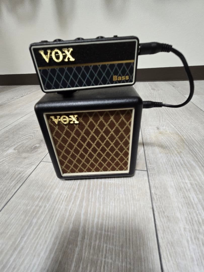 エレキベース ホワイト 4弦 ギグバッグ付き