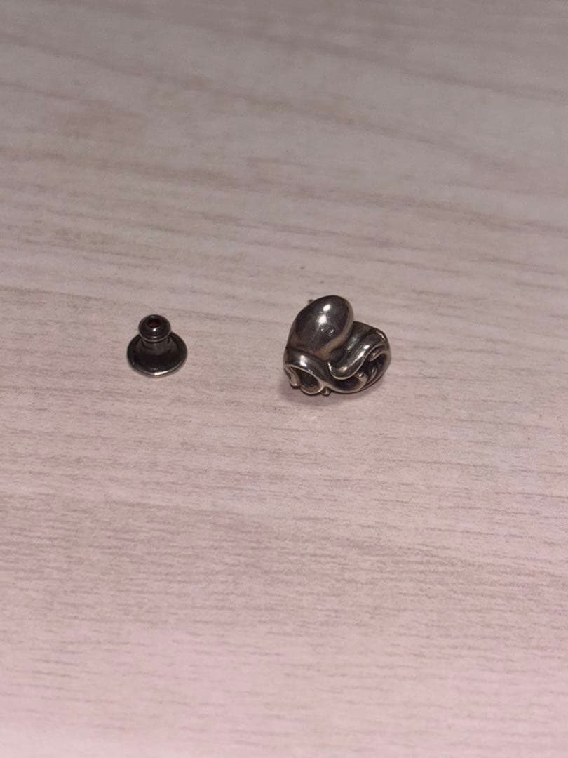 Chrome Hearts ハート スタッドピアス