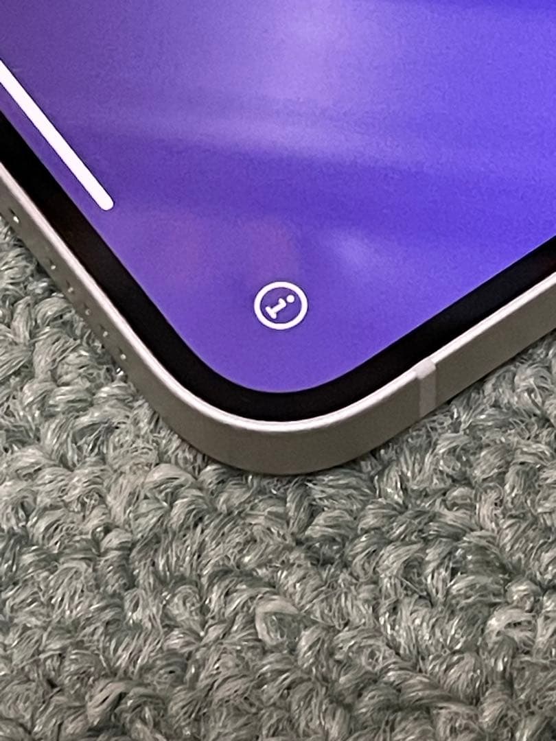 Apple iPhone 12 64GB ホワイト 本体　ガラスコーティング済