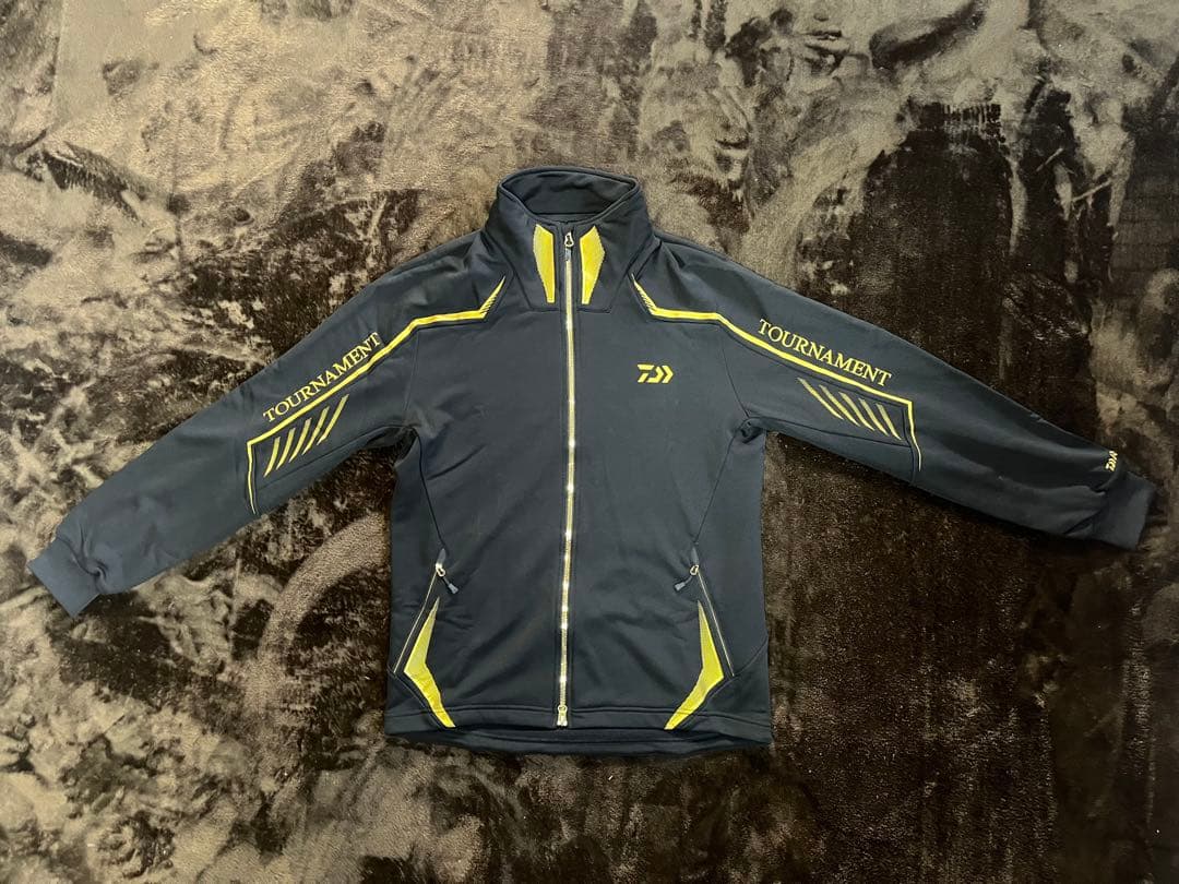 ダイワ トーナメント ジャージスーツ DI-1007T+DE-73008 新品