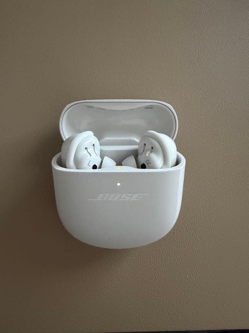 BOSE ワイヤレスイヤホン ホワイト