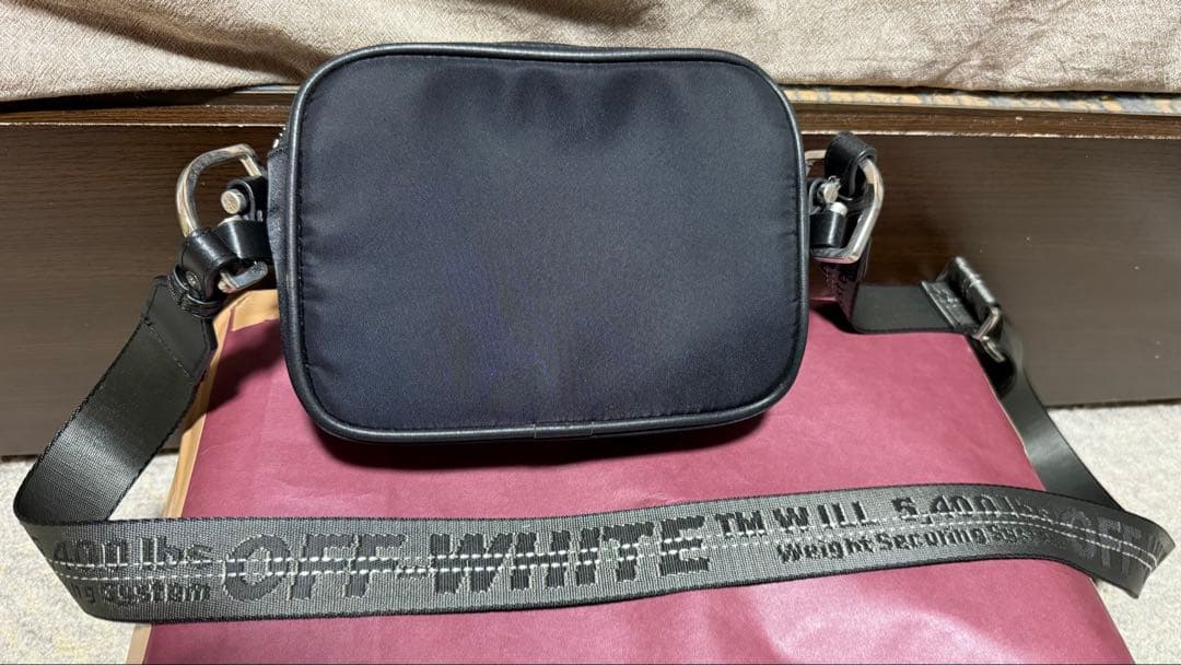 off-white ロゴテープナイロンショルダーバッグ ポーチ