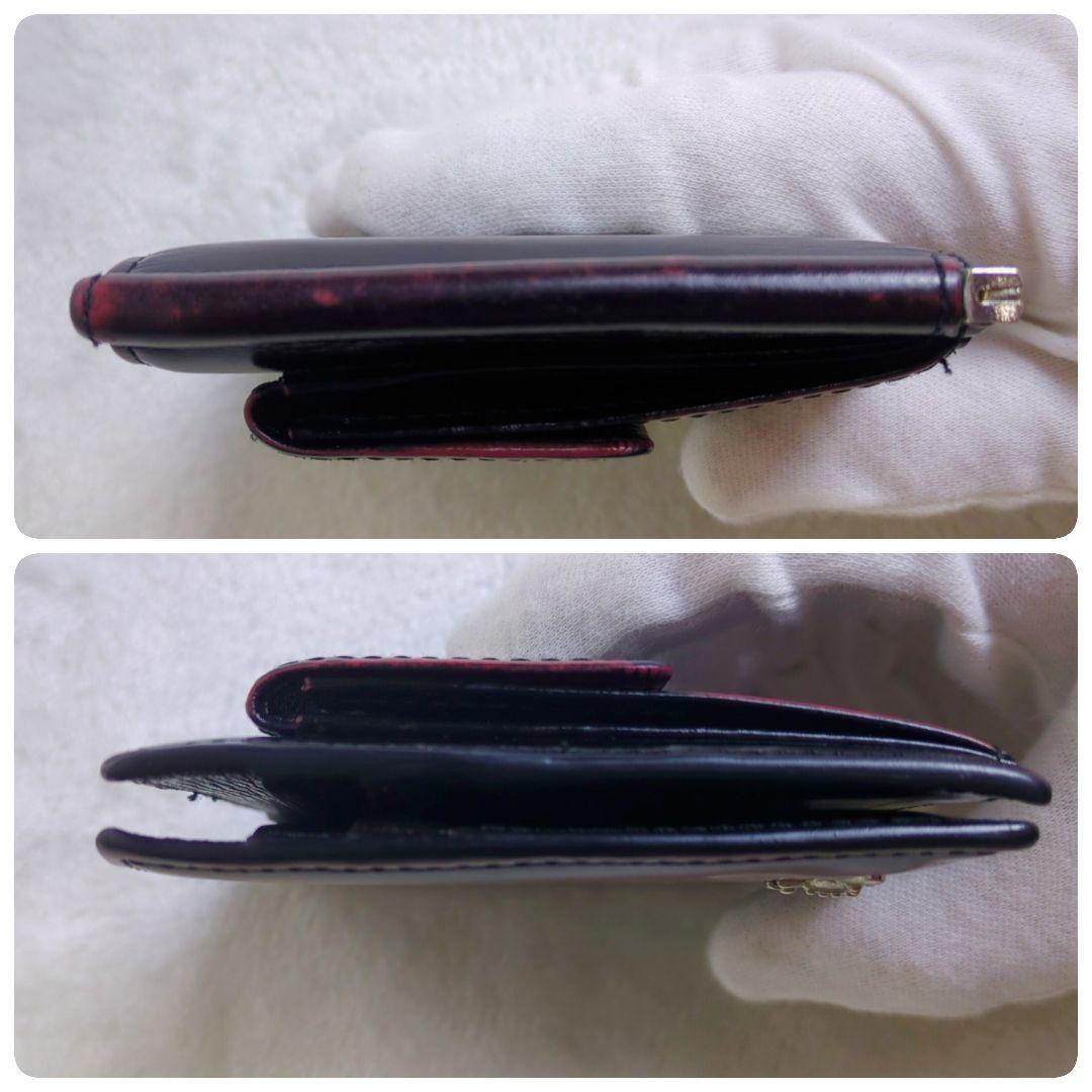 ヴィヴィアンウエストウッド　マネークリップ付き　二つ折り財布