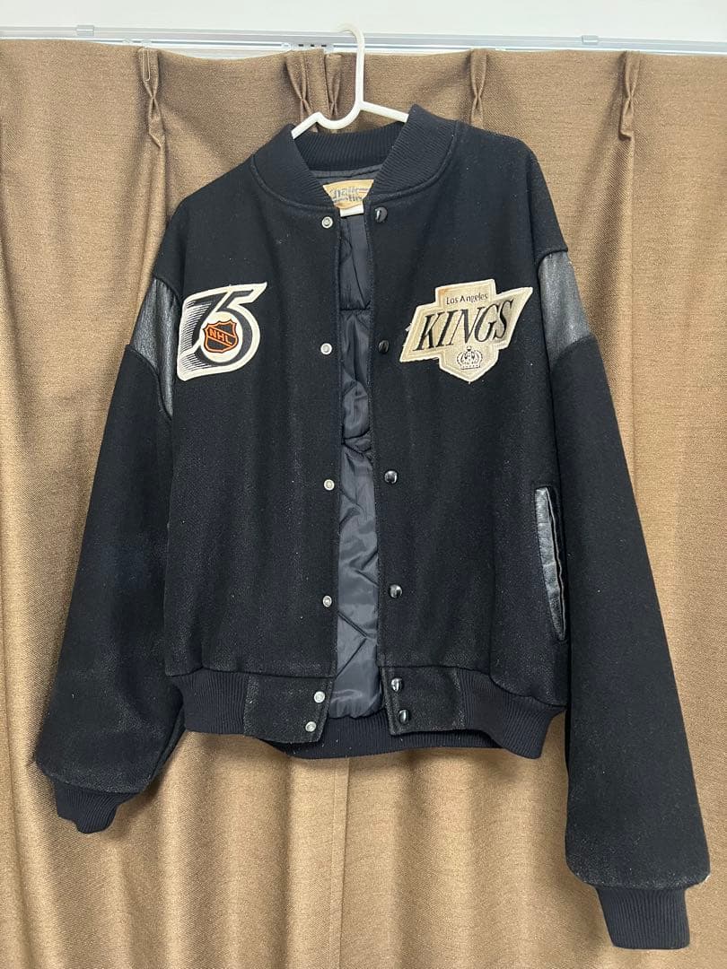 Los Angeles Kings スタジャン ブラック