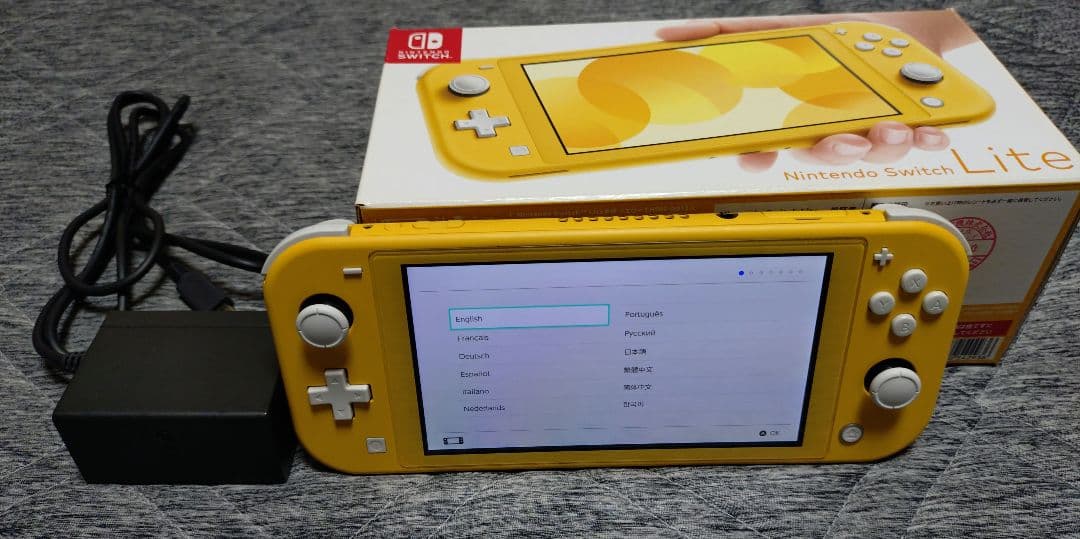 ☆箱付完品☆任天堂 Nintendo Switch Lite スイッチ イエロー