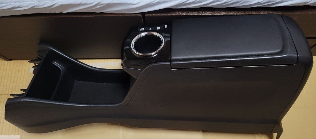 プリウスα プリウスアルファ G's センターコンソール 肘置きレザー張替