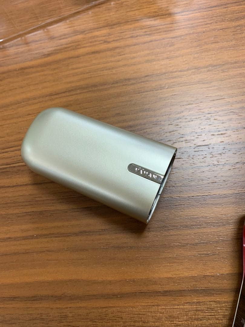 YA-MAN コンパクトヘアアイロン シルバー USBケーブル付