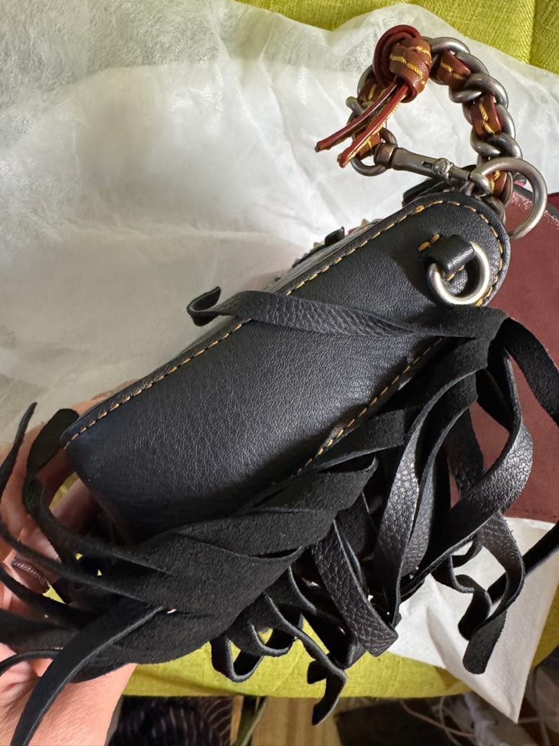 COACH ティーローズ フリンジ ディンキー ショルダーバッグ