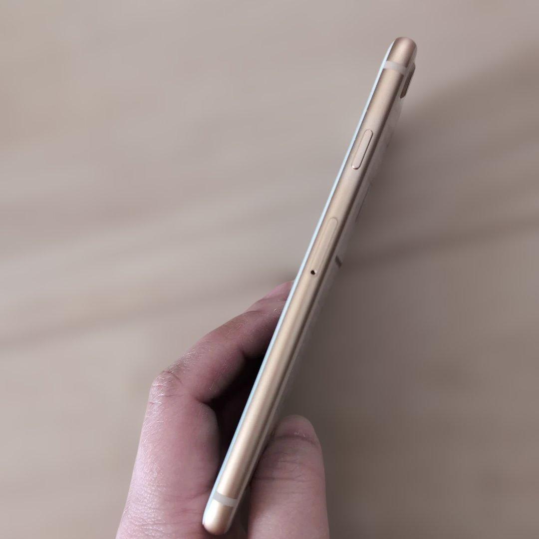 iPhone 8 64GB ゴールド SIMフリー