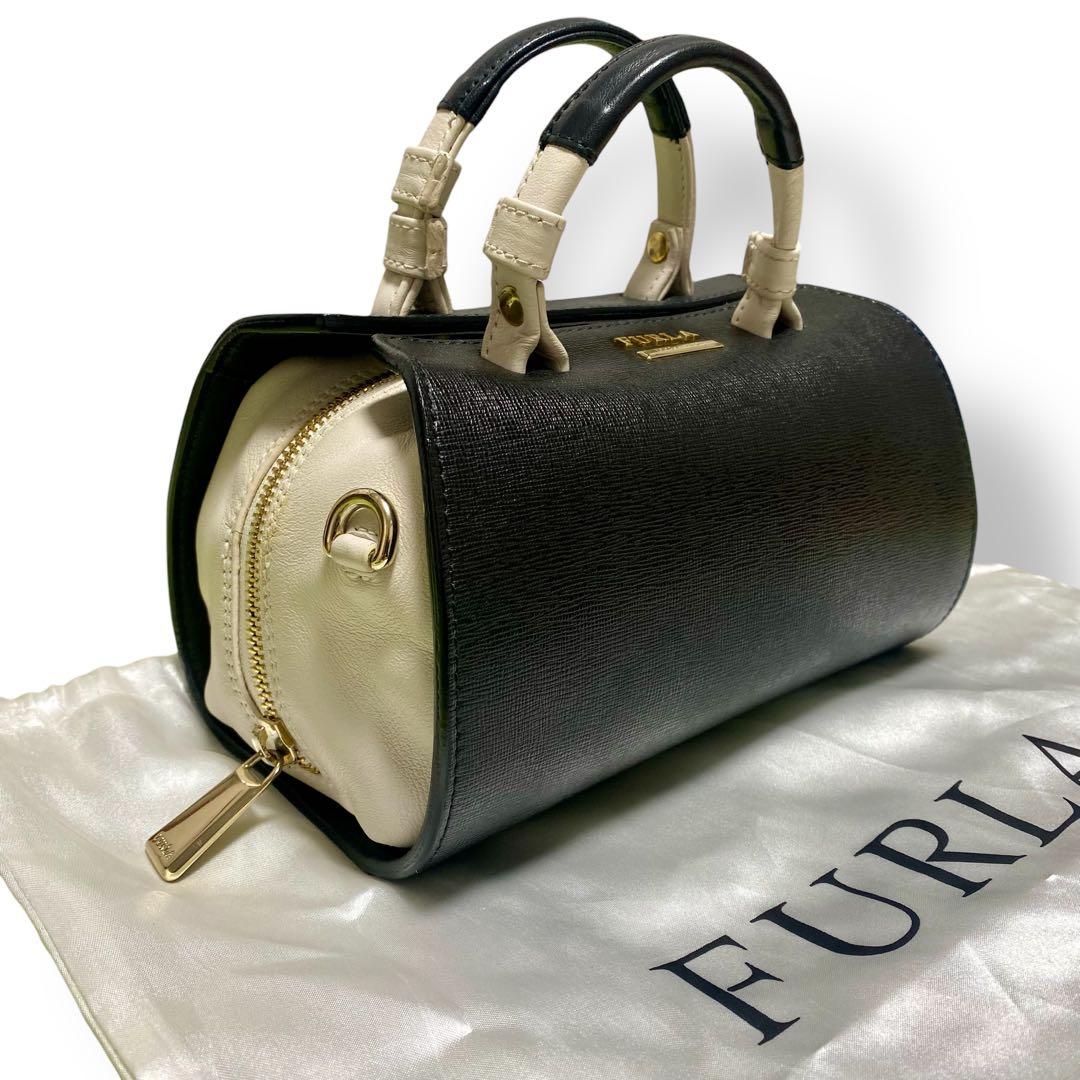 FURLA 　ヴィーナス 2way ミニボストンバッグレザー　黒白　バイカラー