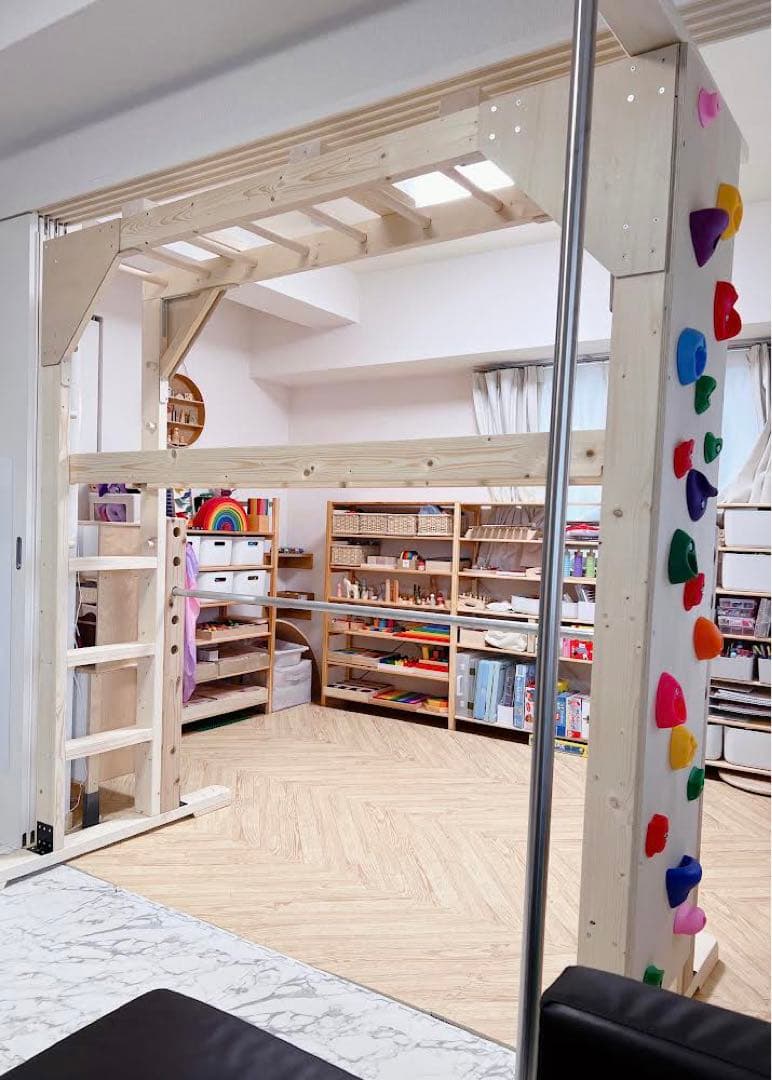 室内うんてい　知育うんてい　ボルダリング　鉄棒