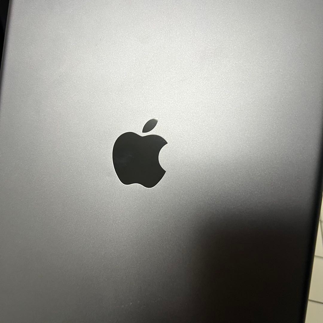 【匿名配送】IPad 第7世代 外箱あり スペースグレー 32GB【美品】