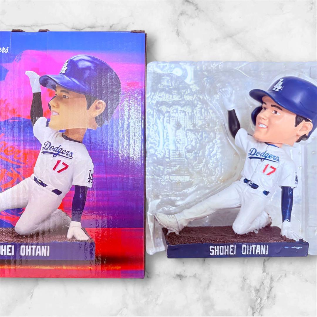 Dodgers ファンクラブ限定　フィギュア &キャップ　タオル　バッグ　シール