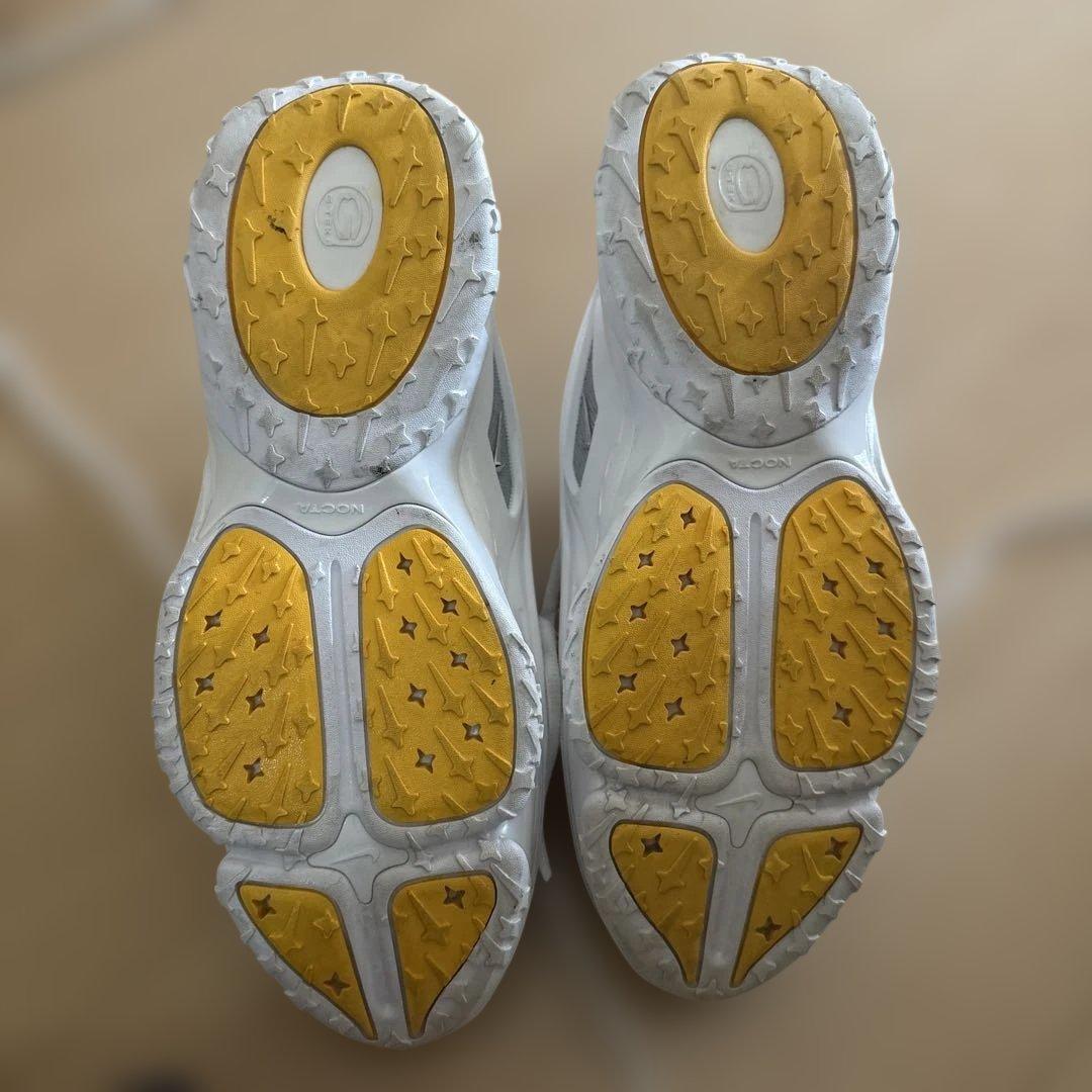 NIKE ドレイクノクタ　NIKEホットステップ2ホワイト24．5