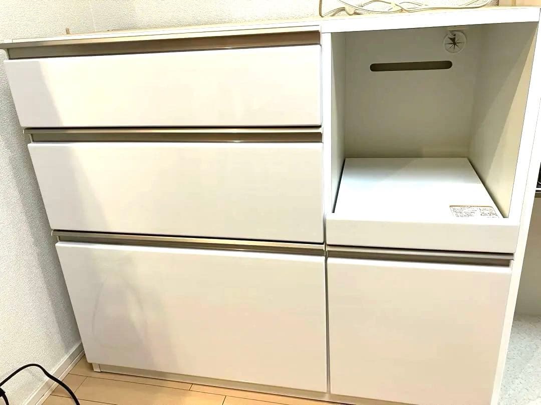 メルちゃんさん専用【送料込】ニトリ キッチンボードアルミナ2 横幅100食器棚