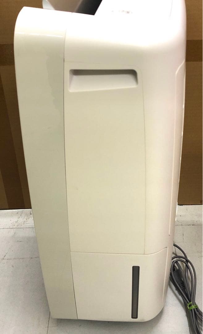 k1177 シャープ　除湿器　CV-J180-W 2020年製