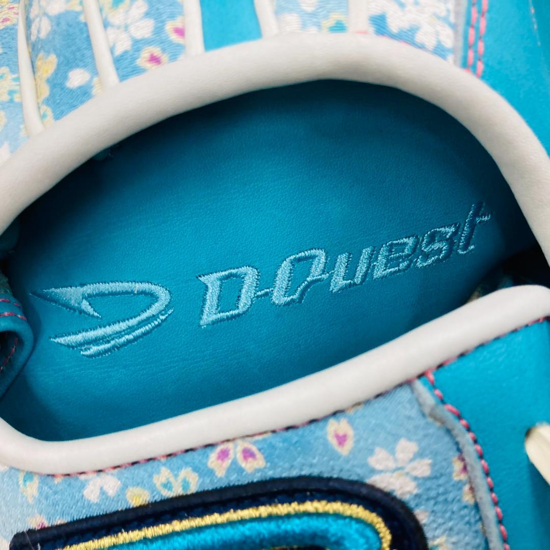 ディークエスト　オリジナルオーダーグラブ　軟式用　内野手用　ちらし水色カラー