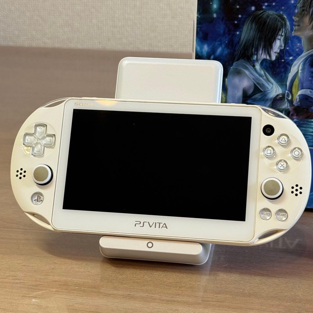6-115 PSVITA 本体 PCH-2000 ファイナルファンタジー 箱付き