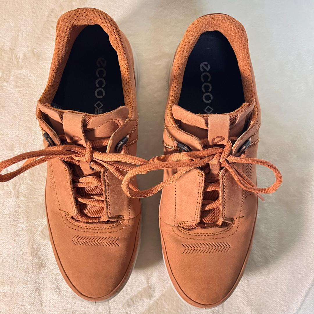 新品24.5 レザーGore-Tex ECCO multi vent women