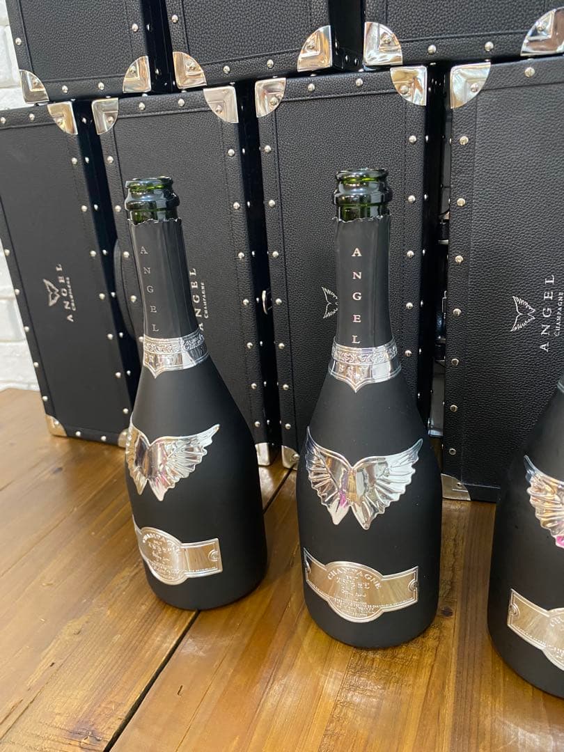 ⭐️【全国送料無料】エンジェル　シャンパン　空瓶5本　空箱13箱　セット　ブラック