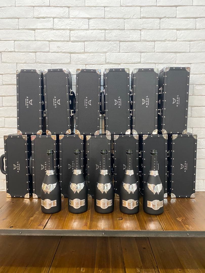 ⭐️【全国送料無料】エンジェル　シャンパン　空瓶5本　空箱13箱　セット　ブラック