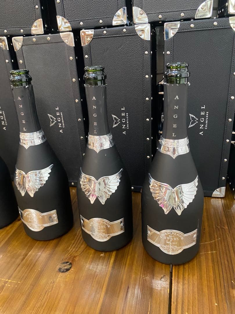 ⭐️【全国送料無料】エンジェル　シャンパン　空瓶5本　空箱13箱　セット　ブラック