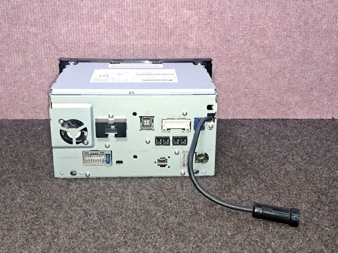 Strada CN-AS300WD Bluetooth・DVD・地デジ★動作良好