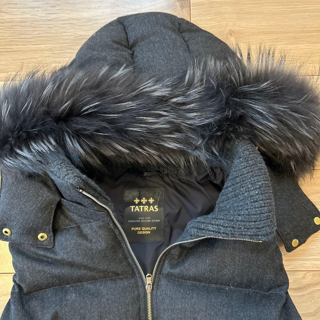 専用です⭐︎ほぼ未使用⭐︎TATRASタトラスダウンベスト ダークグレーサイズ02