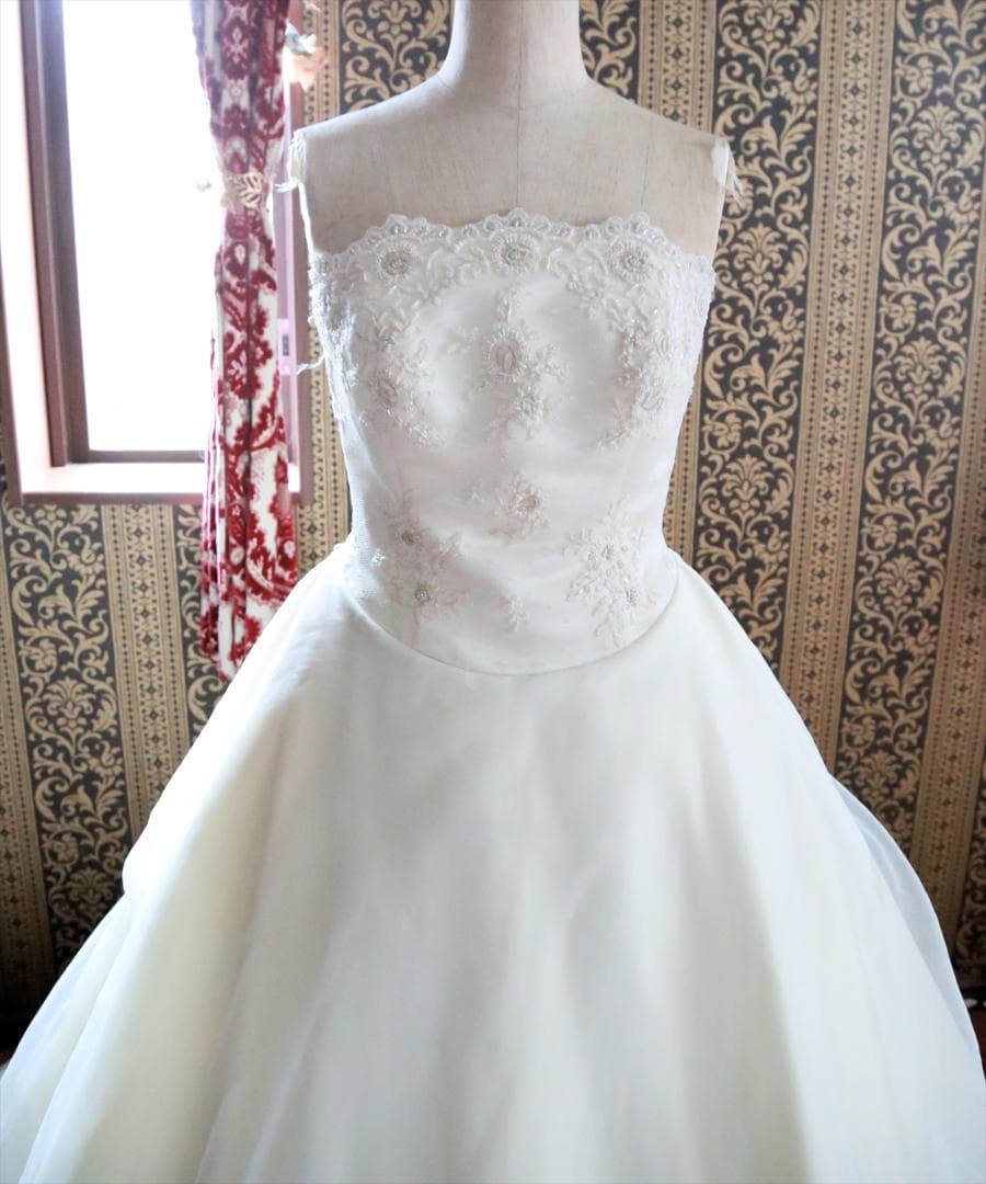 王道デザイン高級ウエディングドレス9号11号13号M~LLサイズ編上げ調節可能