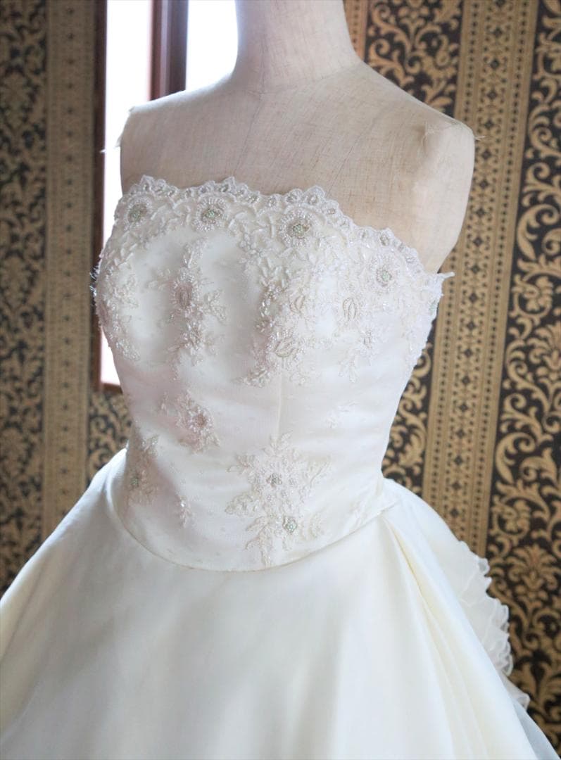 王道デザイン高級ウエディングドレス9号11号13号M~LLサイズ編上げ調節可能