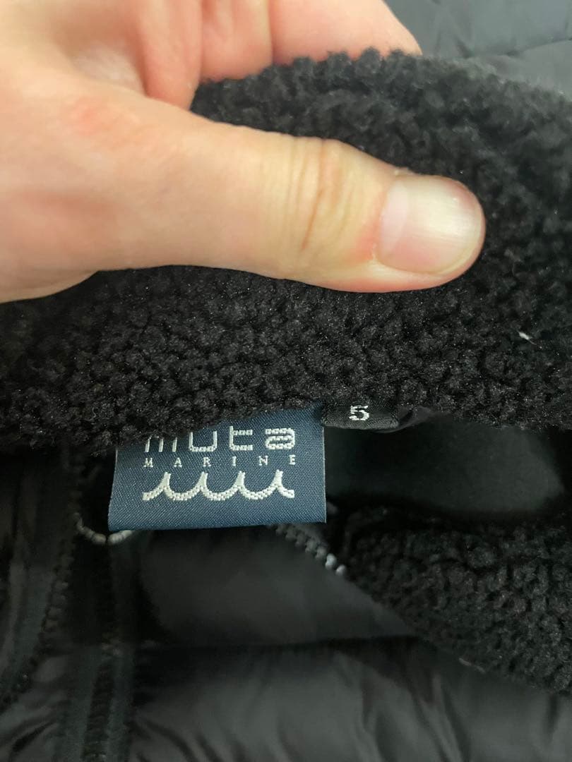 値下げ【MUTA】キルティングダウン切替ベスト（M） ブラック