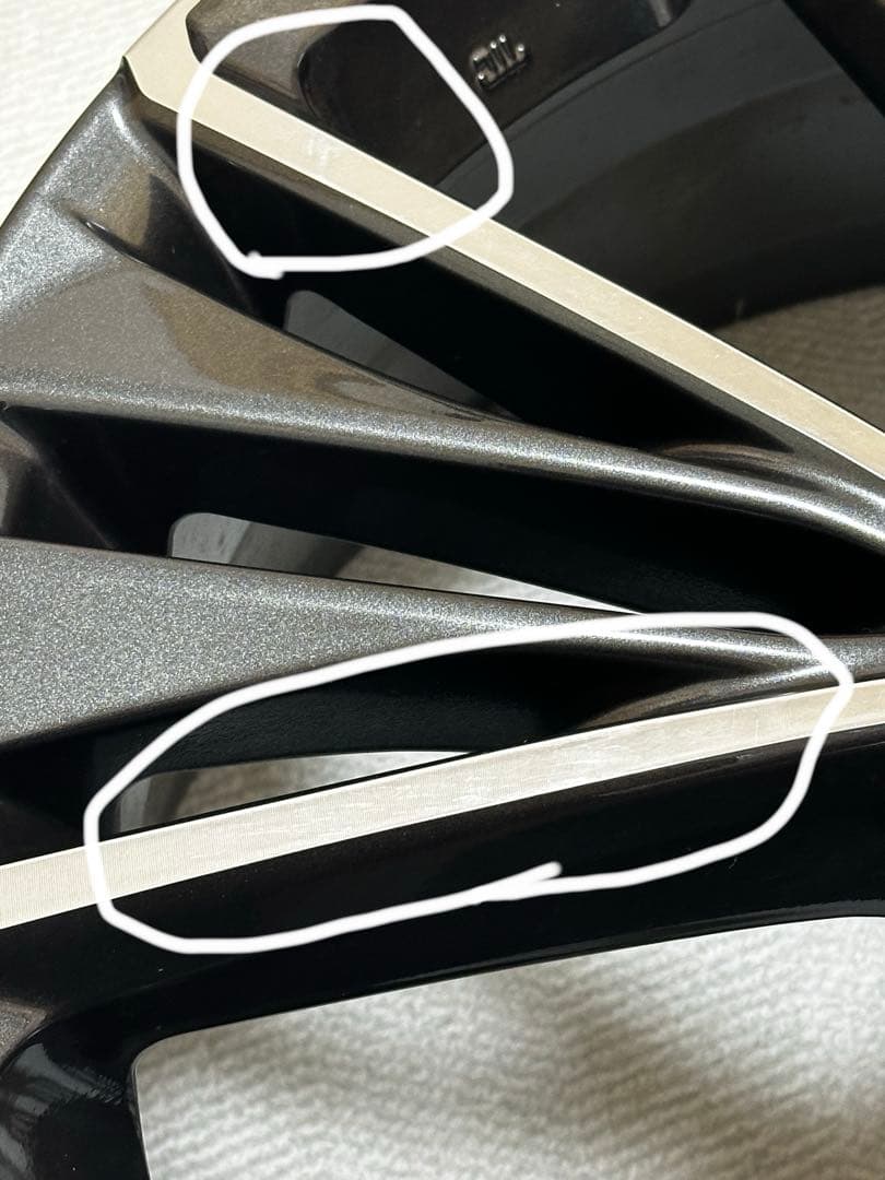 【新車外し】 60系プリウス 純正ホイール19インチ 4本