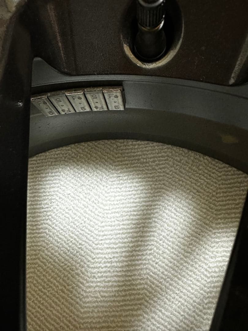 【新車外し】 60系プリウス 純正ホイール19インチ 4本