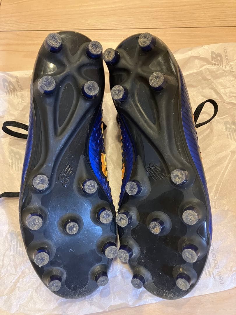 New Balance Tekela サッカーシューズ
