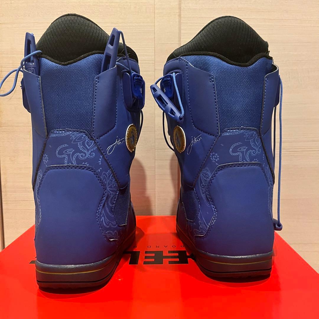 スノーボード Deeluxe ID LARA LTD MIYON