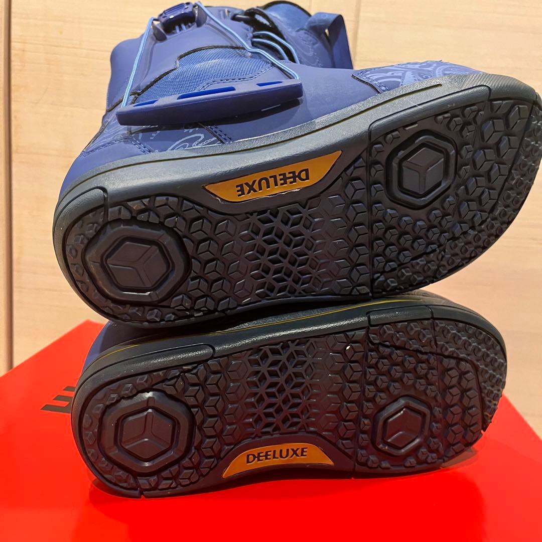 スノーボード Deeluxe ID LARA LTD MIYON